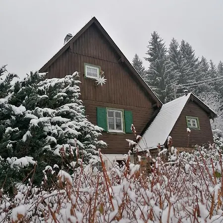 Am Wald * Bad Elster