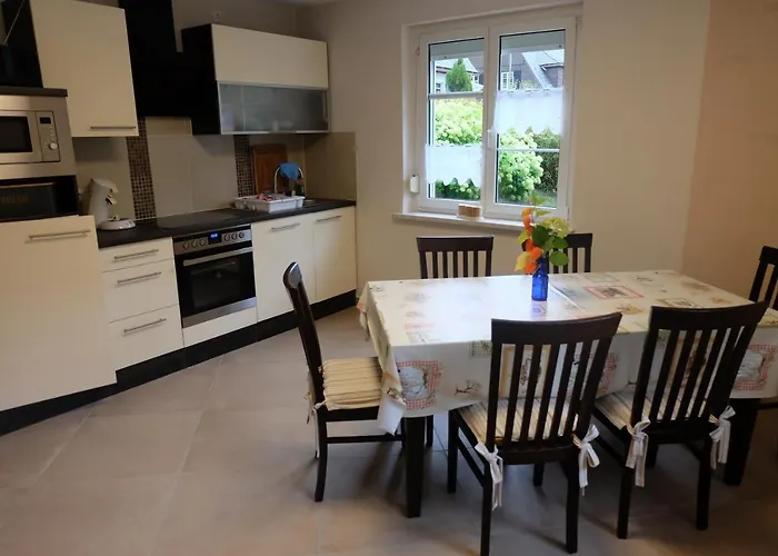 Am Wald * Bad Elster